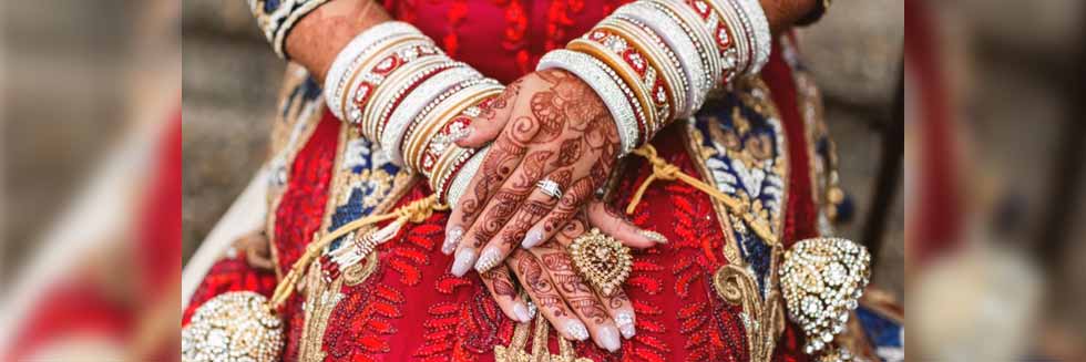 Real Life “Looteri Dulhan” Married and Duped Eight Senior Citizens in 10 Years; Family and Matrimonial Agency also Booked