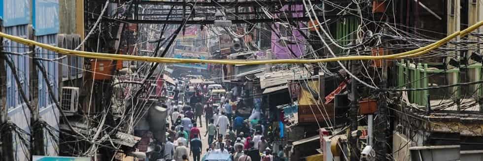 Delhi High Court Directs Agencies to Remove Hanging Wires, Cables in Chandni Chowk