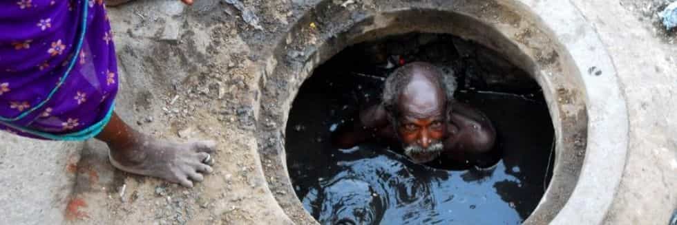 Karnataka HC Seeks State’s Response over Death of 2 Manhole Workers and Suicide by Sweeper after Manual Scavenging