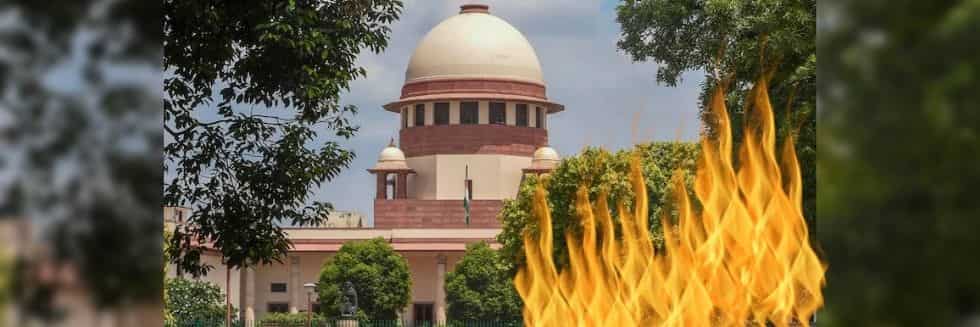 50-Year Old Man Set Himself on Fire Outside Supreme Court